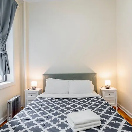 2 Bedroom Hidden Upscale Oasis New York Extérieur photo