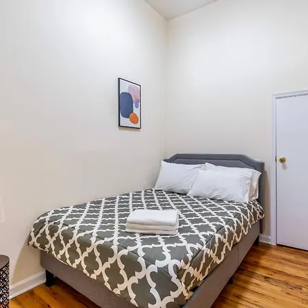 2 Bedroom Hidden Upscale Oasis New York Extérieur photo