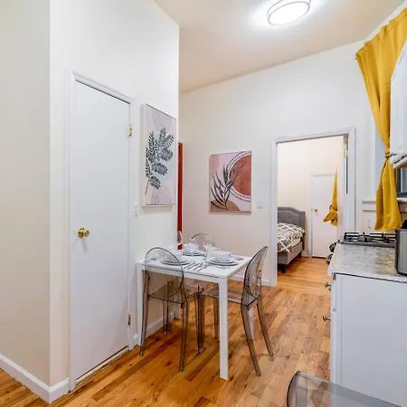 2 Bedroom Hidden Upscale Oasis New York Extérieur photo